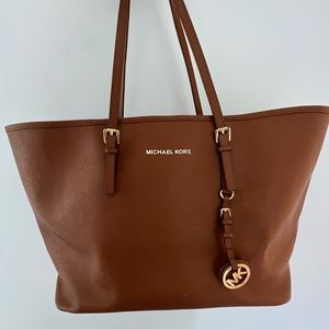 Michael Kors Jet Set Tote Large, Saffiano Leather, Brown